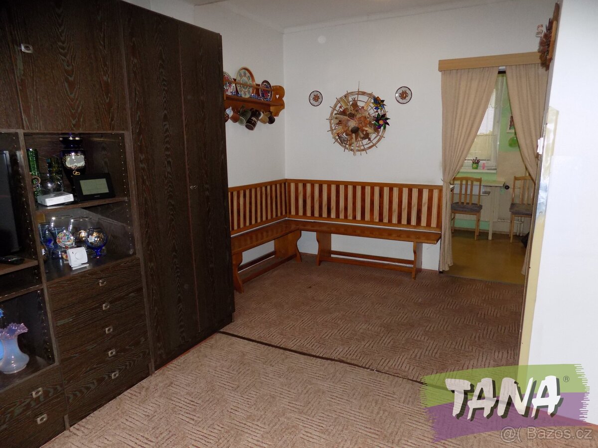 Prodej řadového domu o dispozici 4+1/lodžie/garáž v obci Krc - 4