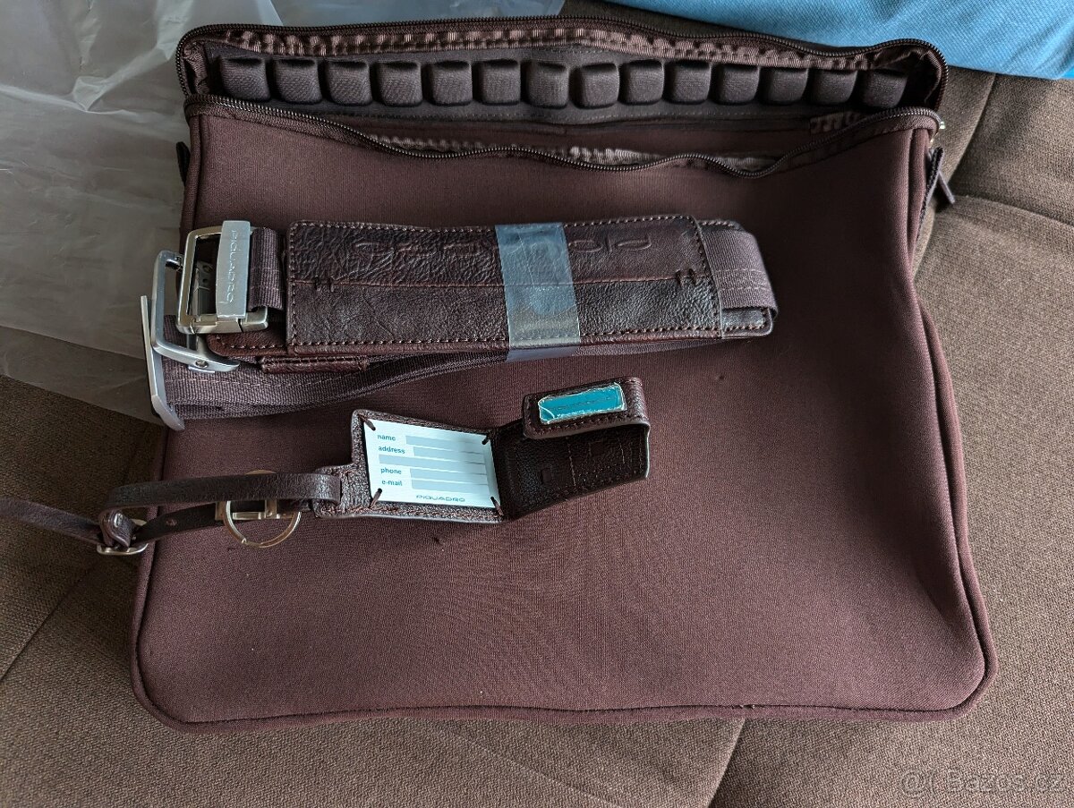 Hnědá kožená aktovka Piquardo - 4