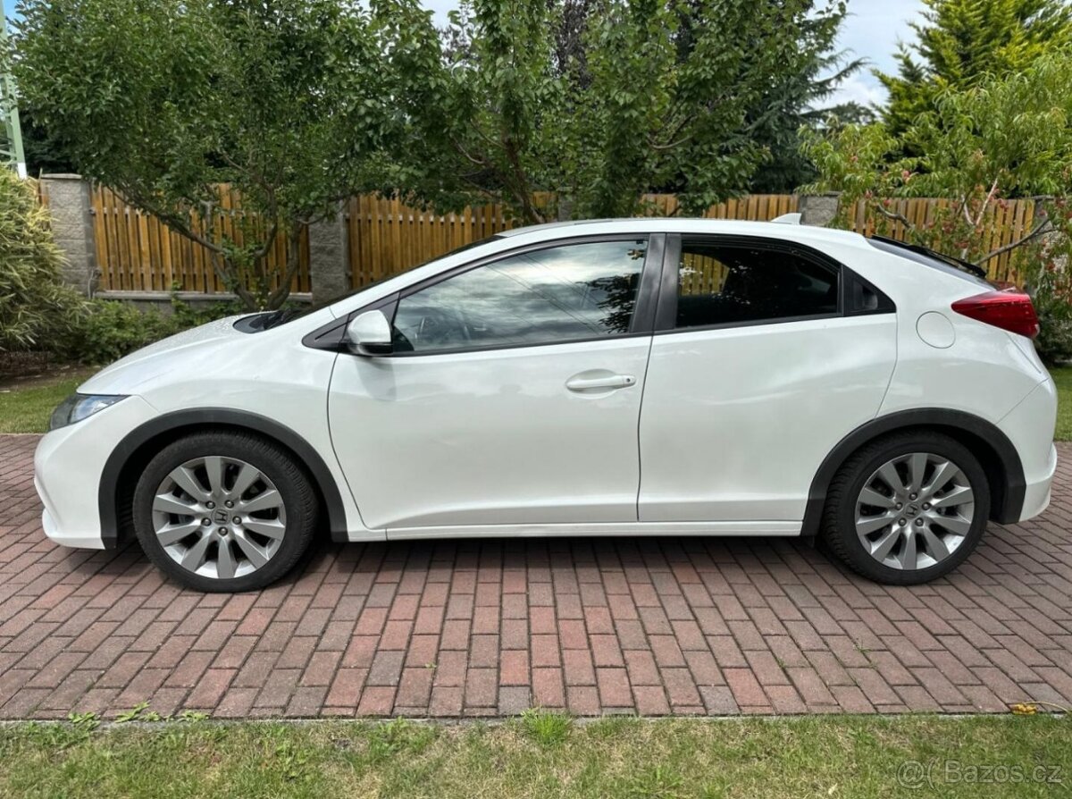 prodávám Honda Civic 2.2Cdti 110kw - 4