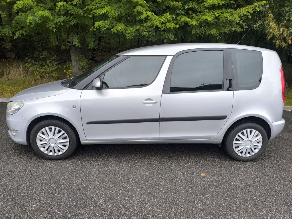ŠKODA ROOMSTER 1,6TDi- STYLE - 4