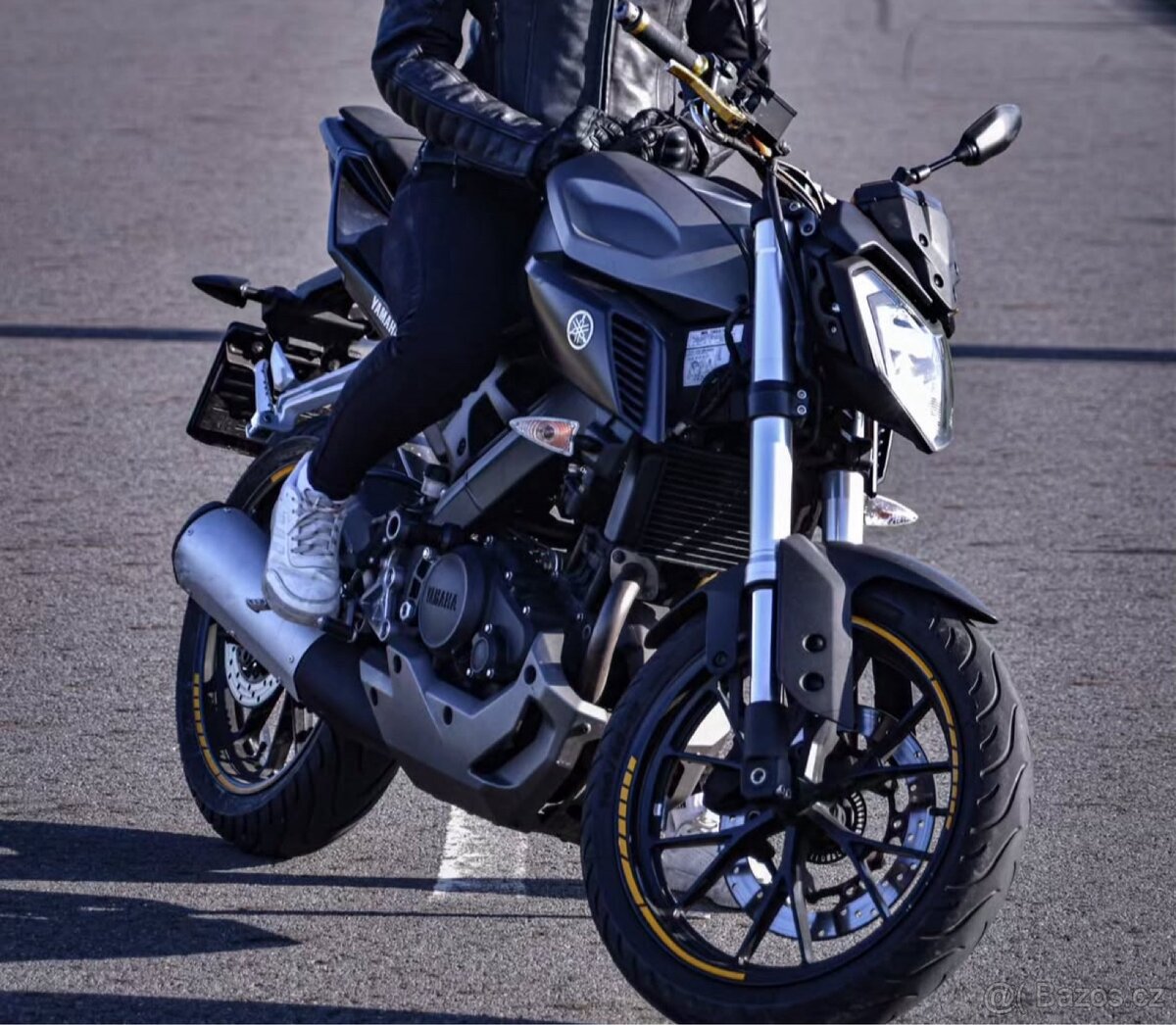 Yamaha MT 125 r. 2015 (od 16-ti let) A1 - 4