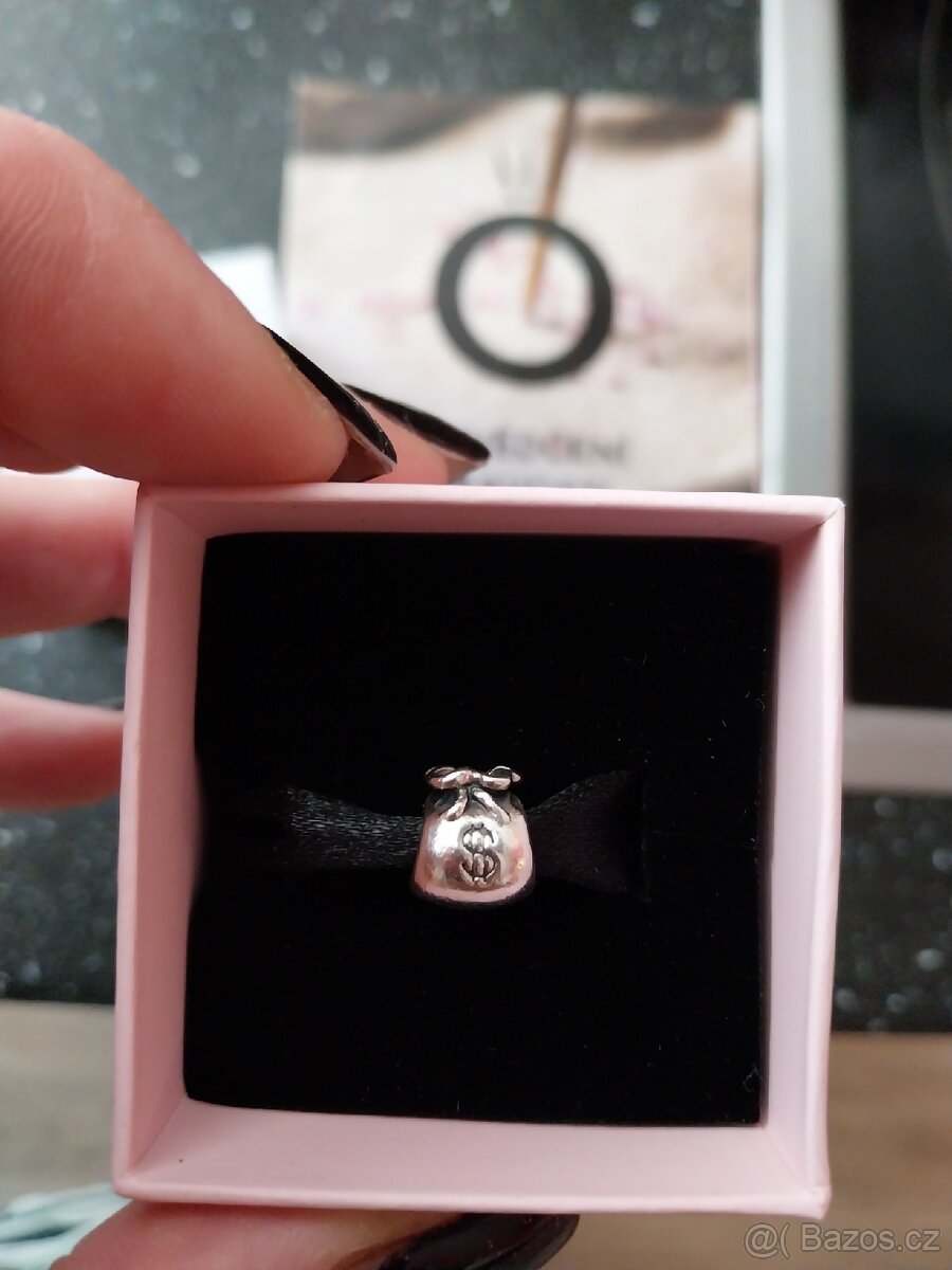 Pandora koralek Měšec - 4