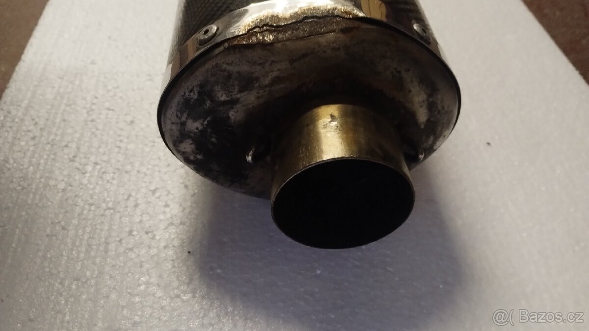 Akrapovic výfuk carbon - 4