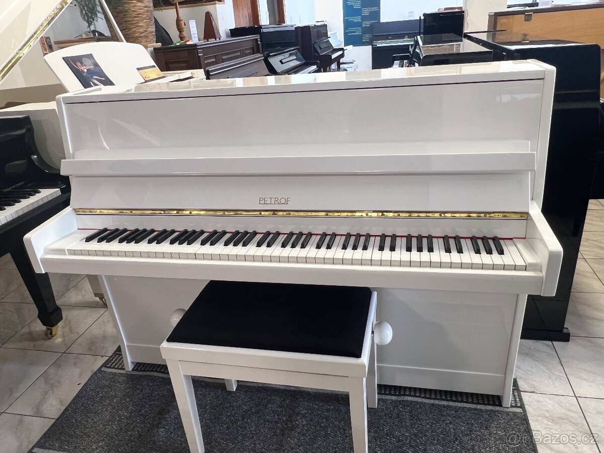 Bílé piano Petrof ve velmi dobrém stavu, PRODÁNO - 4