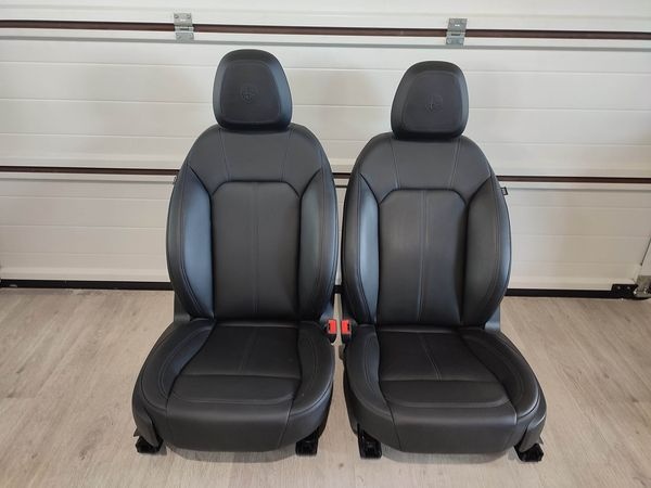 Alfa Romeo Giulia - sedadla facelift přední El. Sklopné, výb - 4