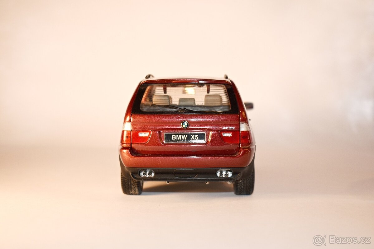 BMW E53 X5 4.4i Kyosho 1/18 - 4
