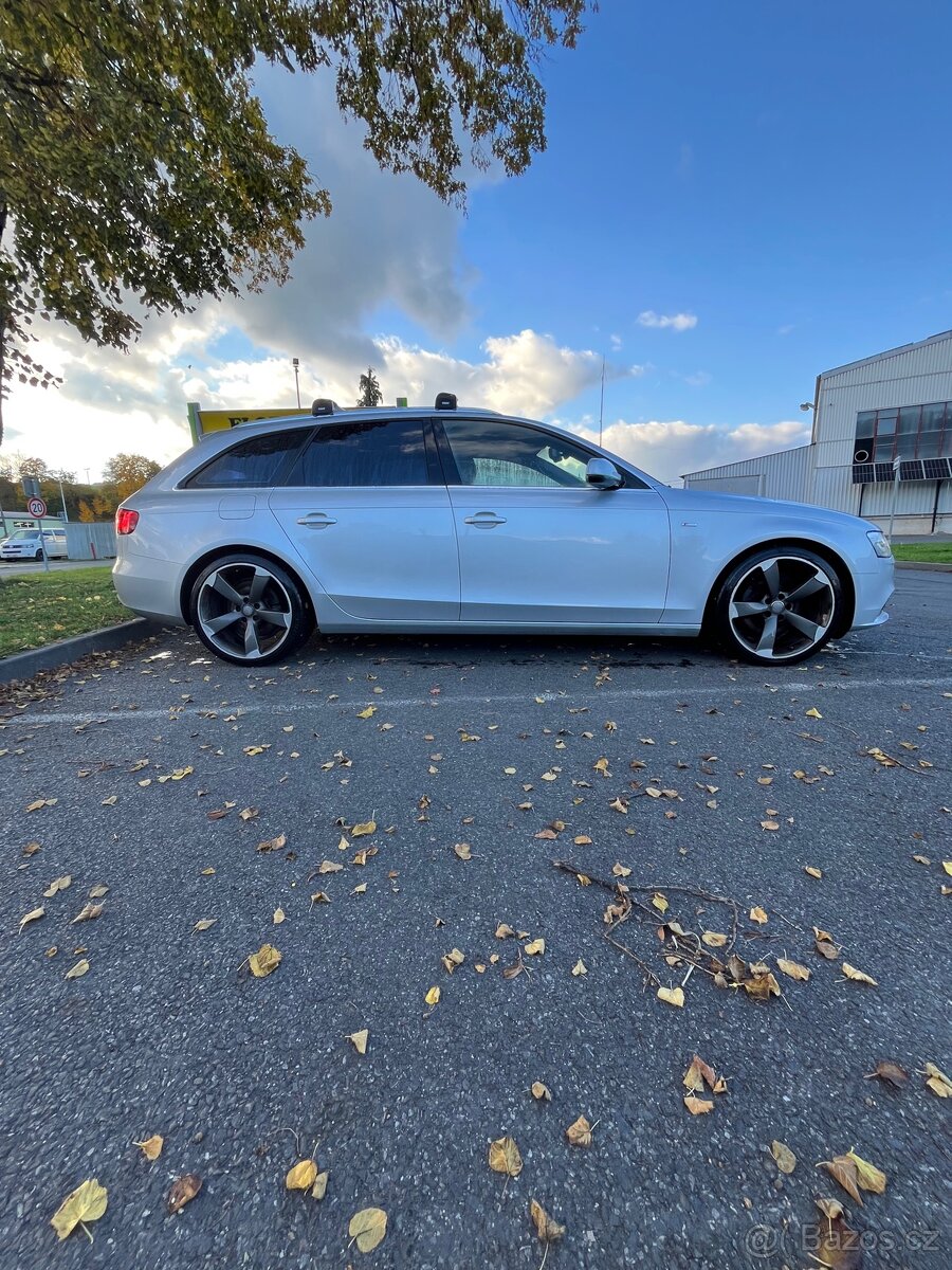 Prodám Audi A4 b8 2.0 TDi, 130 Kw, sline, 192 tis. - 4