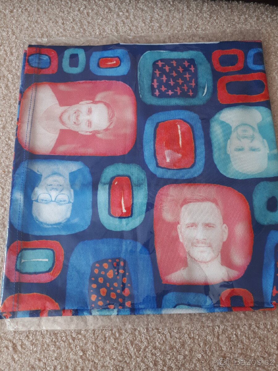 Věci kapely No Name - 4