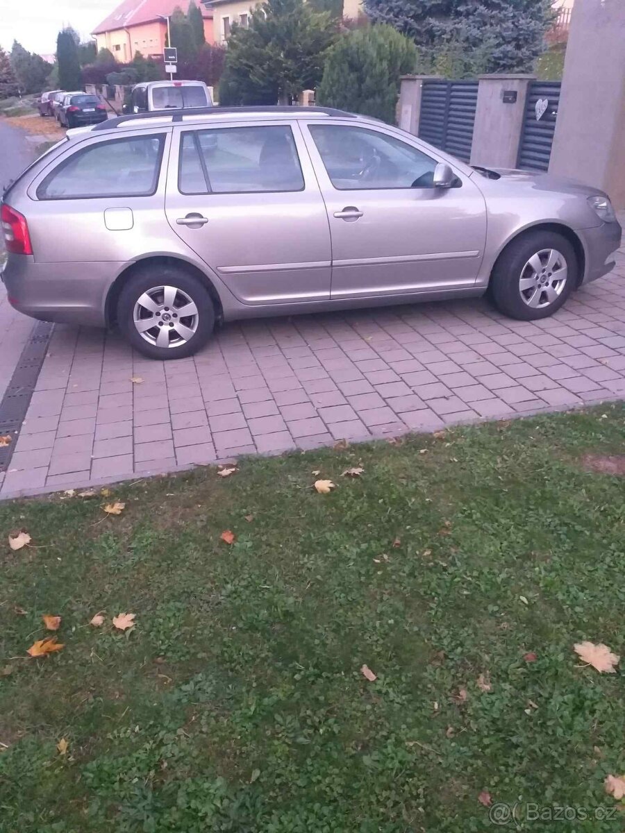 Škoda Octavia II Combi - 4