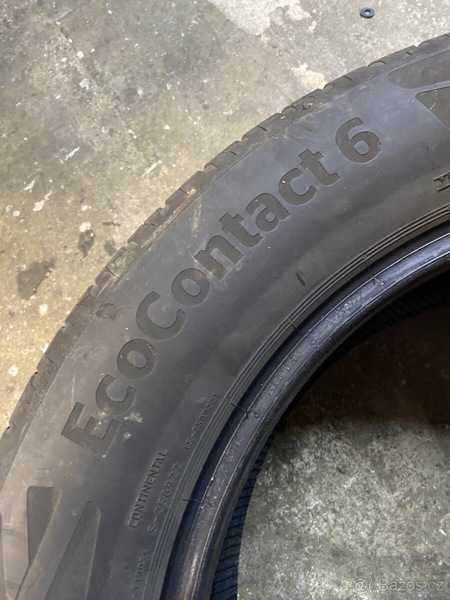Pneu 235/55R18 100V - 4