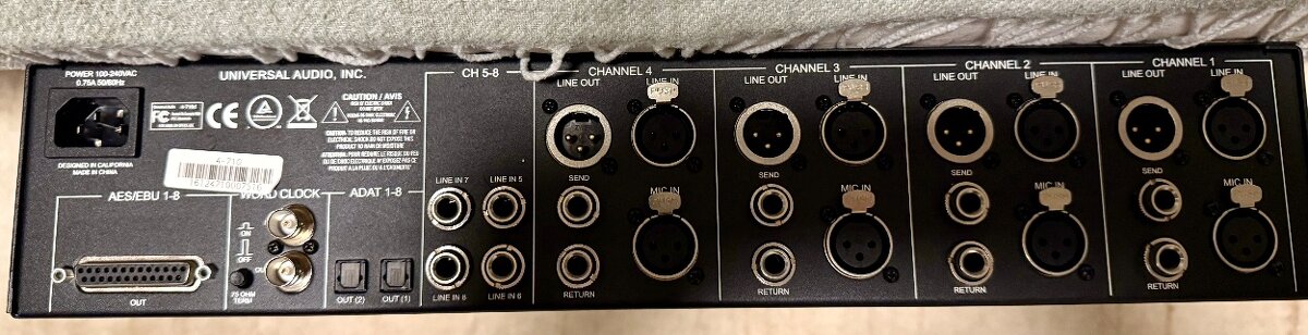 Universal Audio 4-710d Twin-Finity - 4