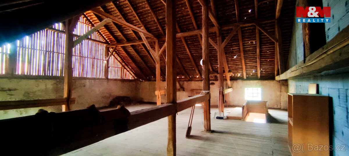 Prodej stodoly 264m² na pozemku 400m² Šumice - 4