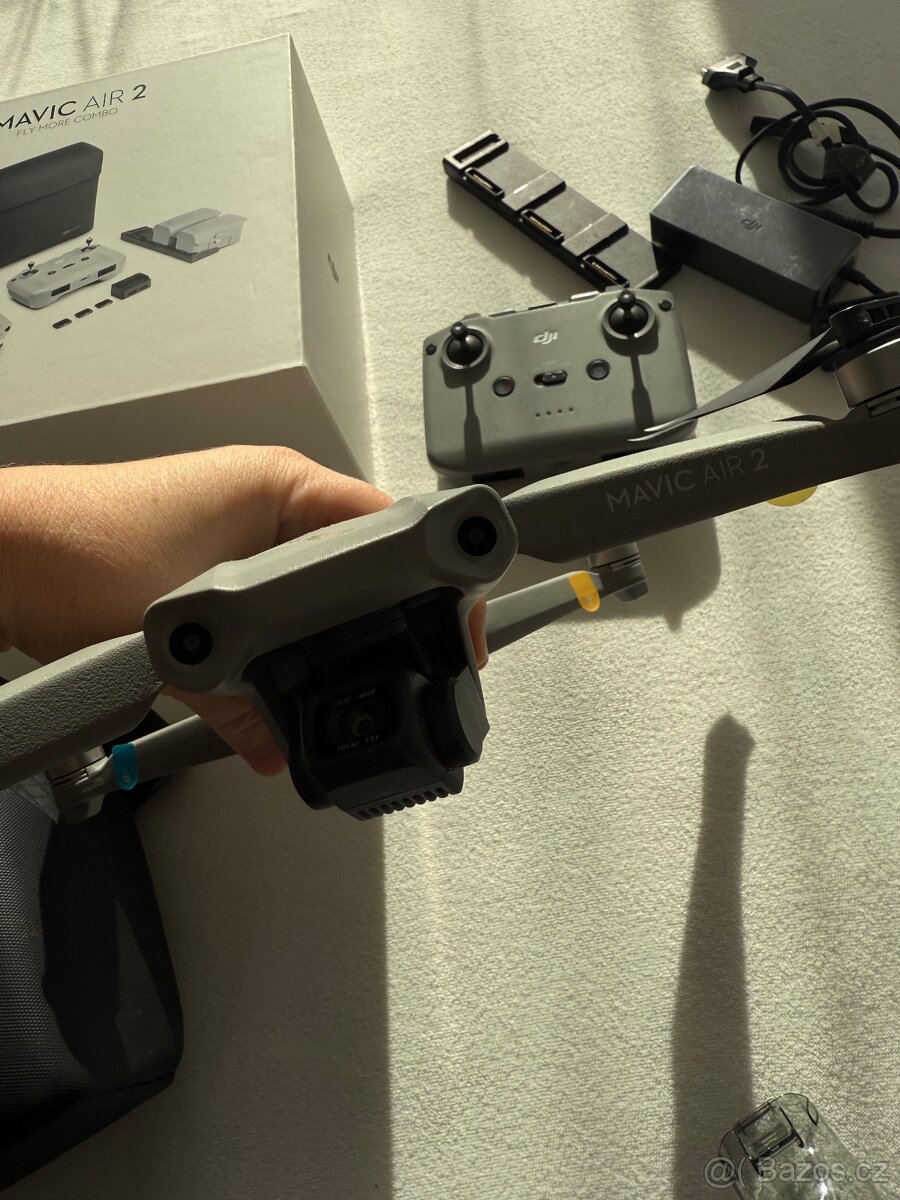 DJI Mavic Air 2 fly more combo - Praha - 4