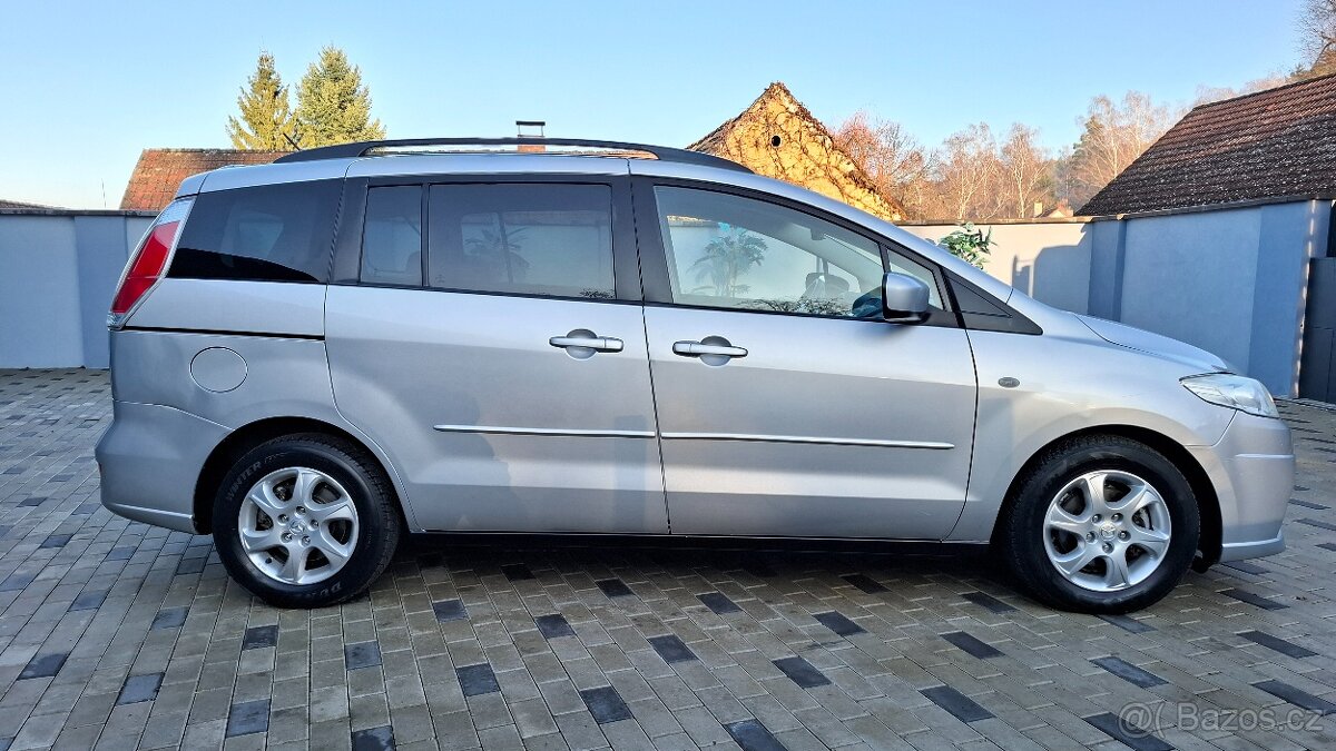 Mazda 5 Kombi 2,0 Diesel - 16V 81kw. 7 MÍSTNÁ - STK: 9/2027 - 4