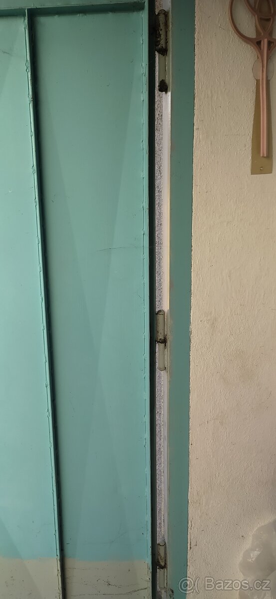 Vrata kovová garážová - 4