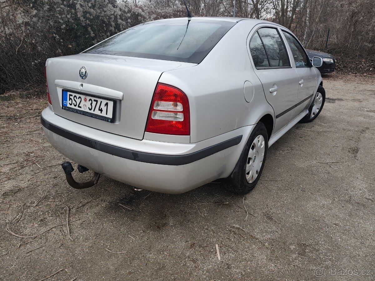Octavia 1.9 TDI 66kw rok 2003 - 4