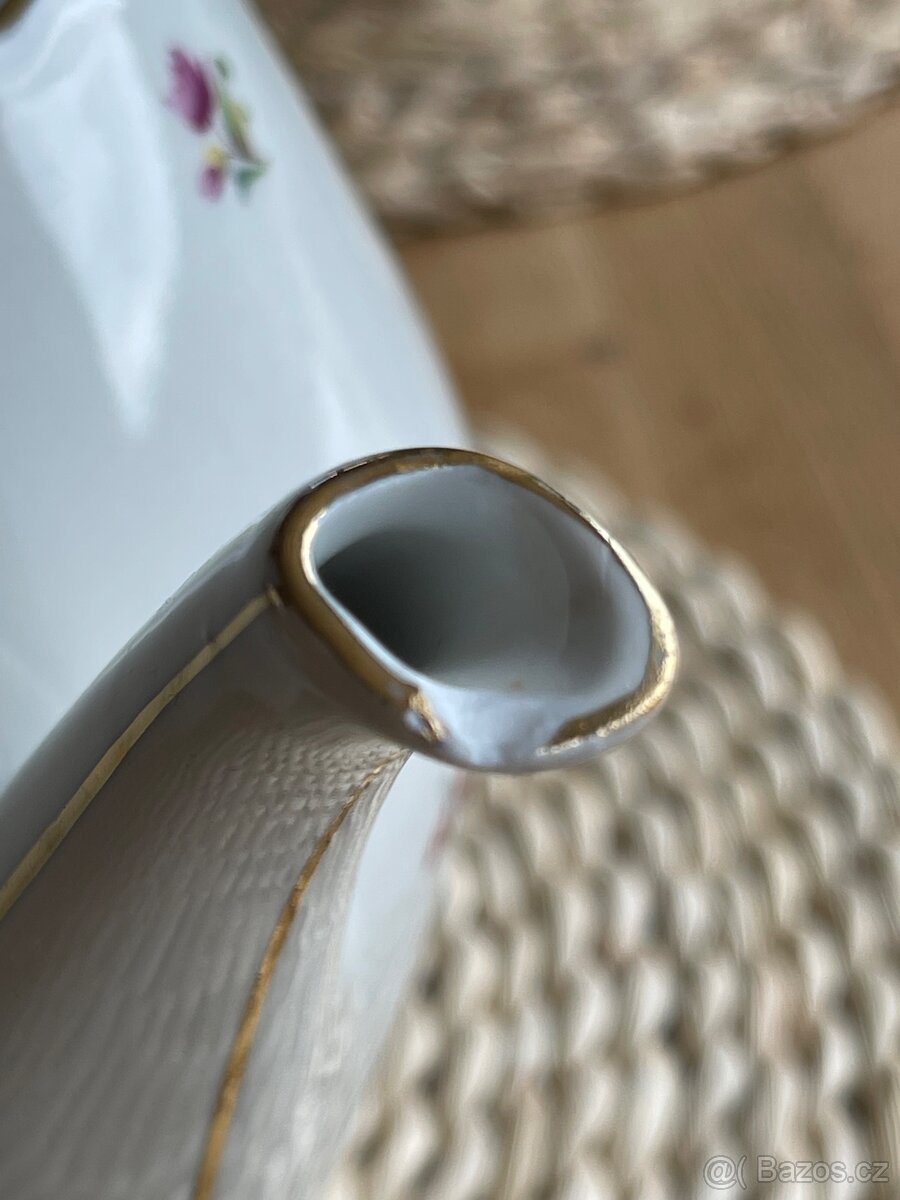 Stará porcelánová konvice - 4