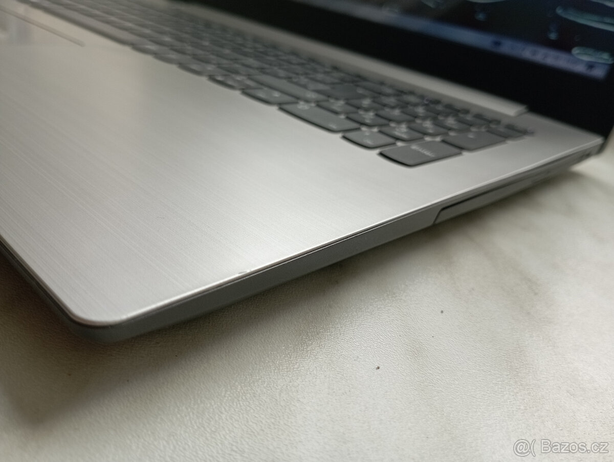 Lenovo IdeaPad 320 - 8g ram-ssd 256g-HD - 4