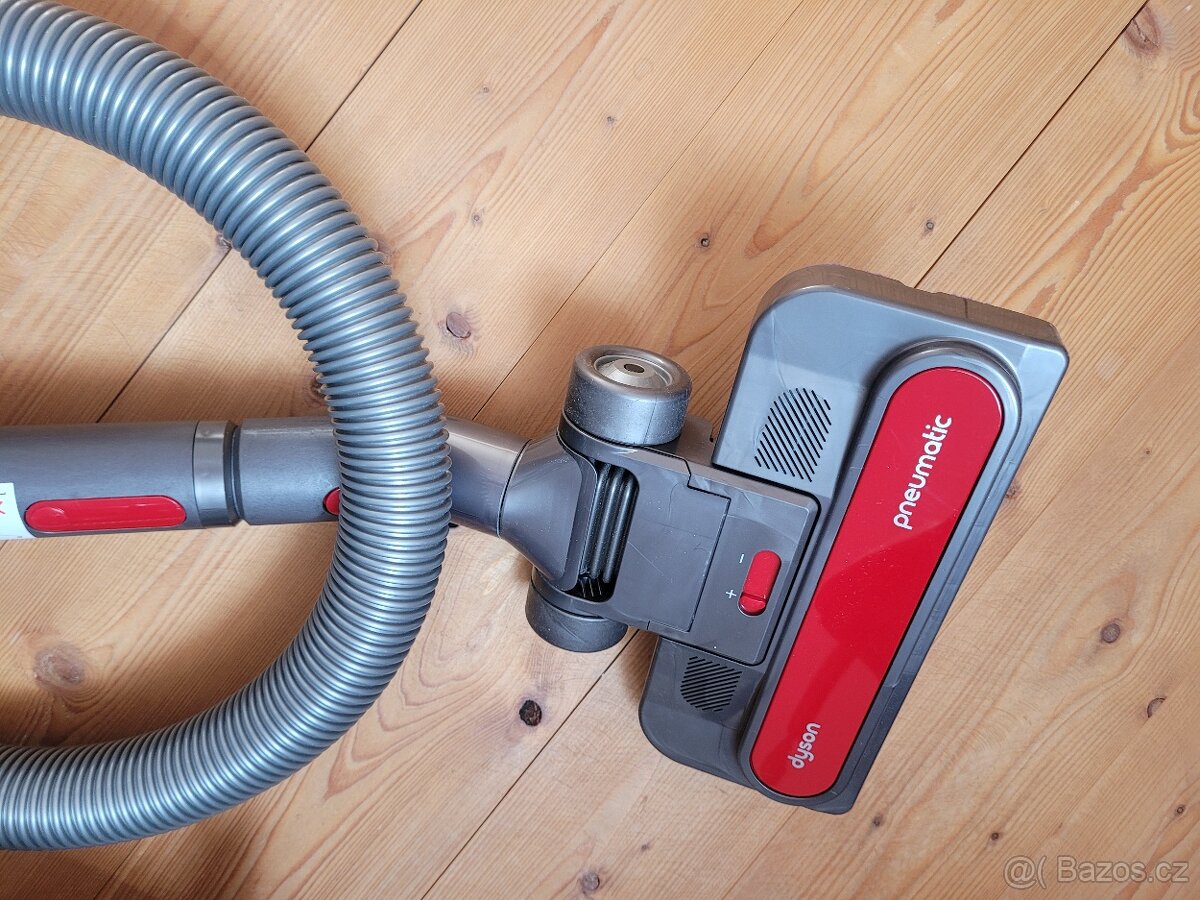 Vysavač Dyson Big Ball Allergy 2 - 4