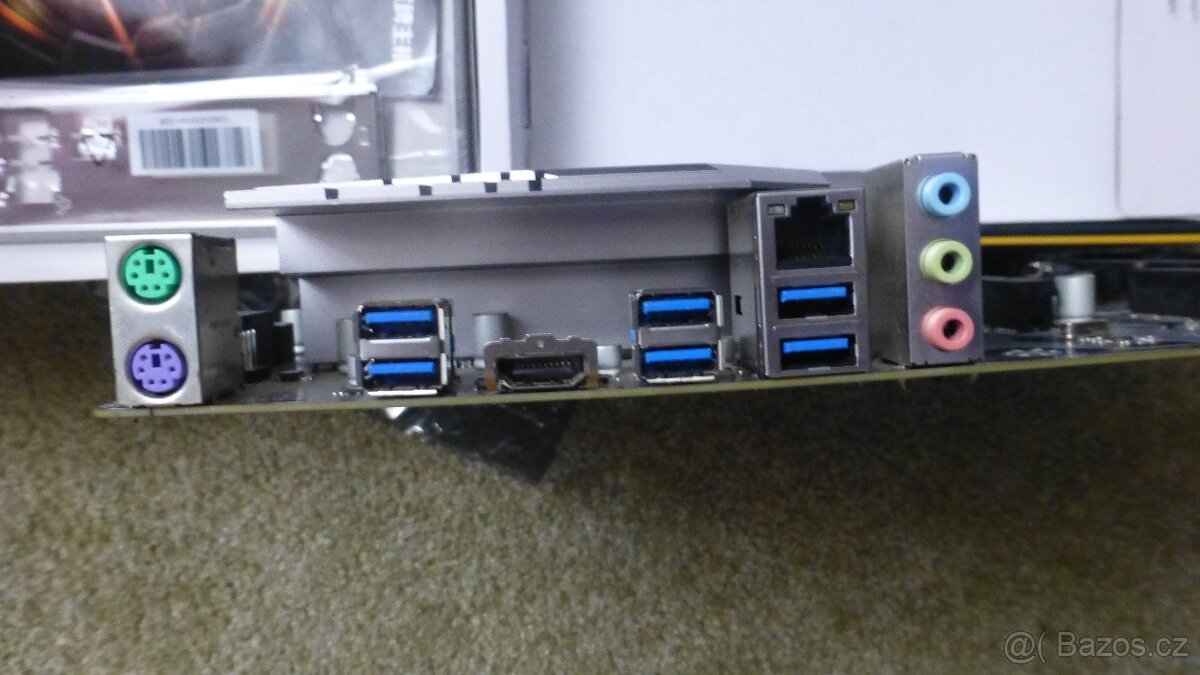 Gigabyte Z-390 D - 4