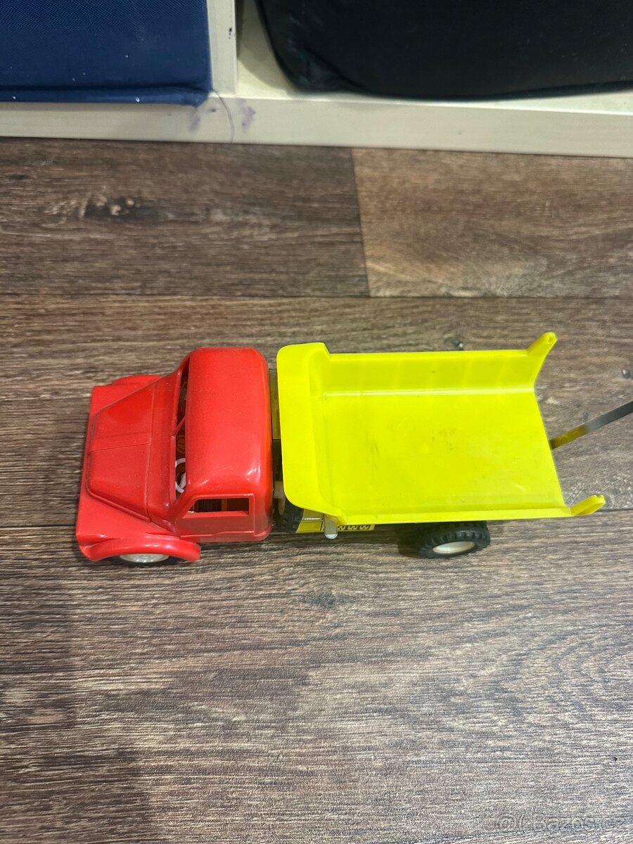 ITES NÁKLADNÍ AUTO PRAGA - 4