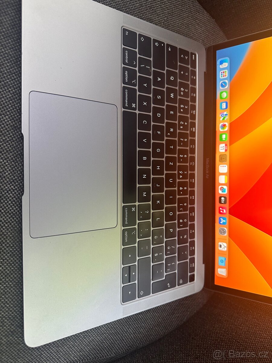 Apple MacBook Air 13 - 2019 - 4