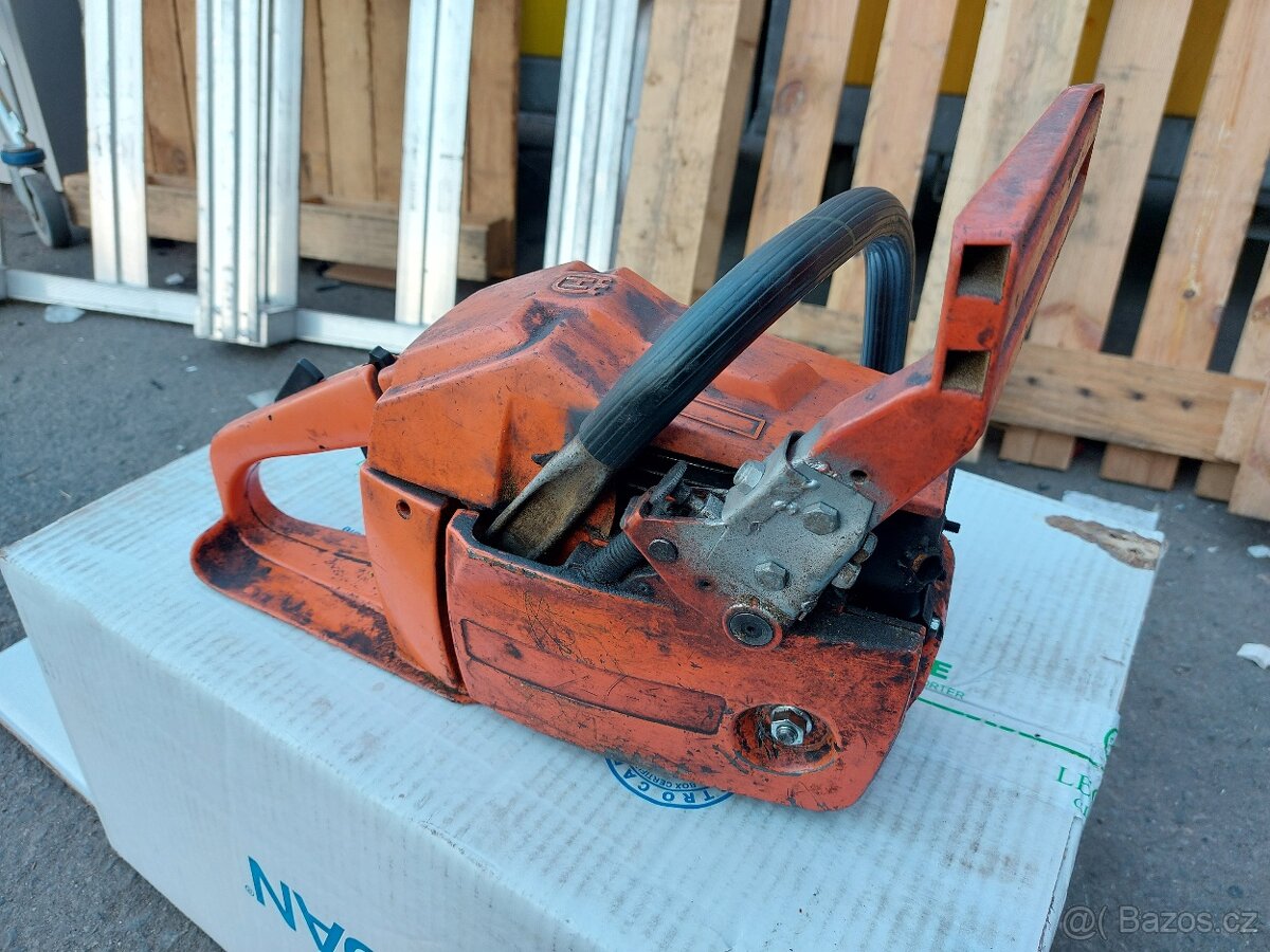 Motorová pila HUSQVARNA 444SE - 4