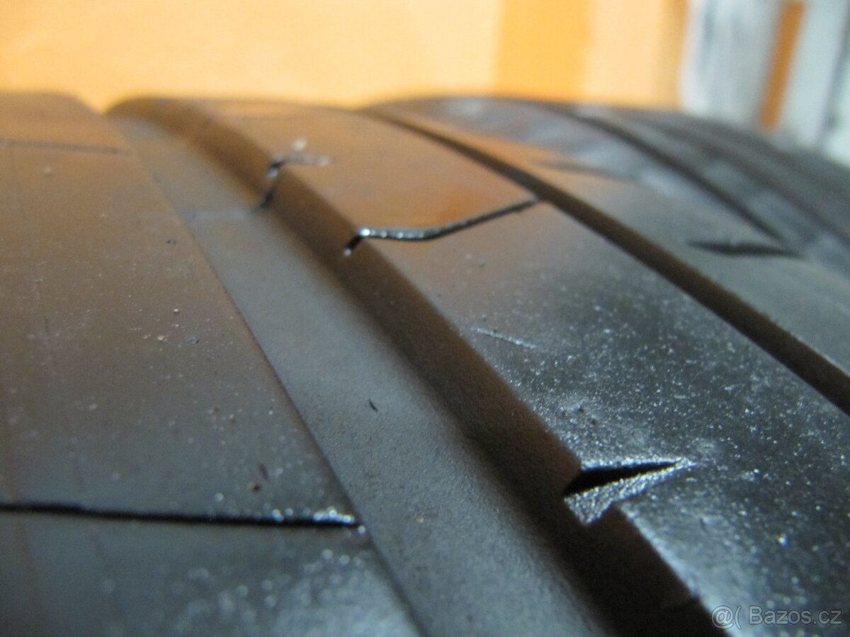 Pneu 275/35/22 Pirelli - 4