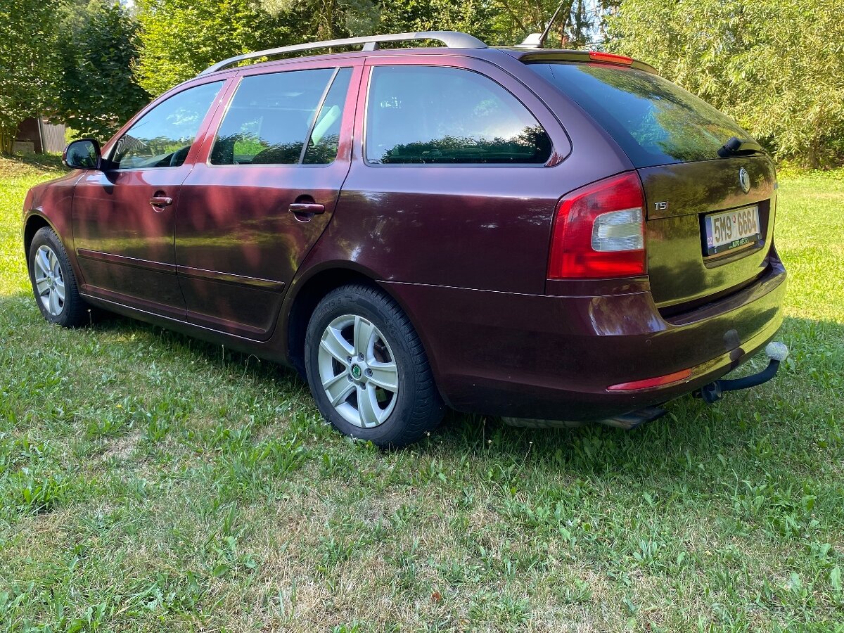 Škoda Octavia II 1.8 TSI - 4