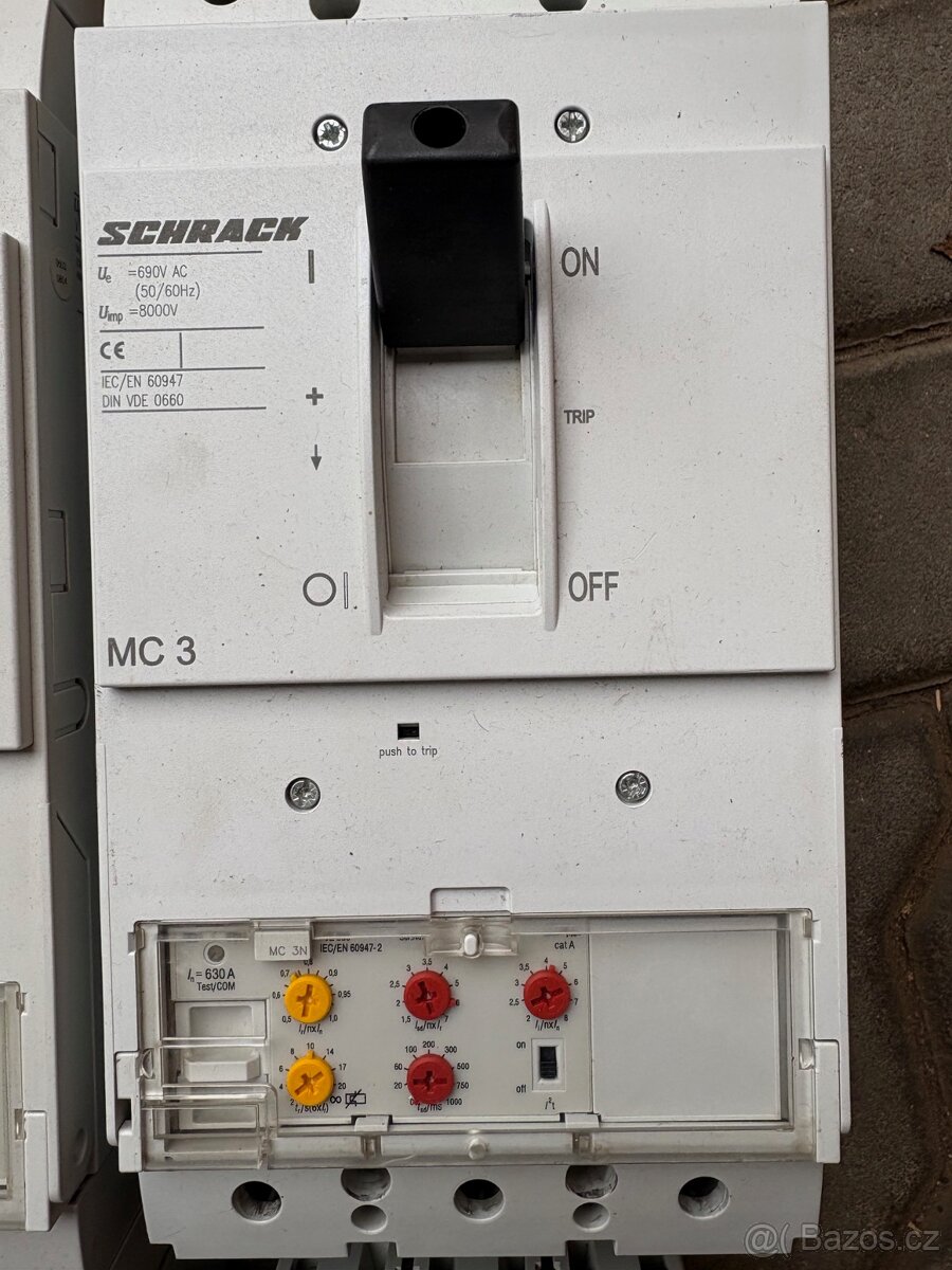 Jistič schrack MC3 630A , 400A , ABB Tmax 250A. - 4