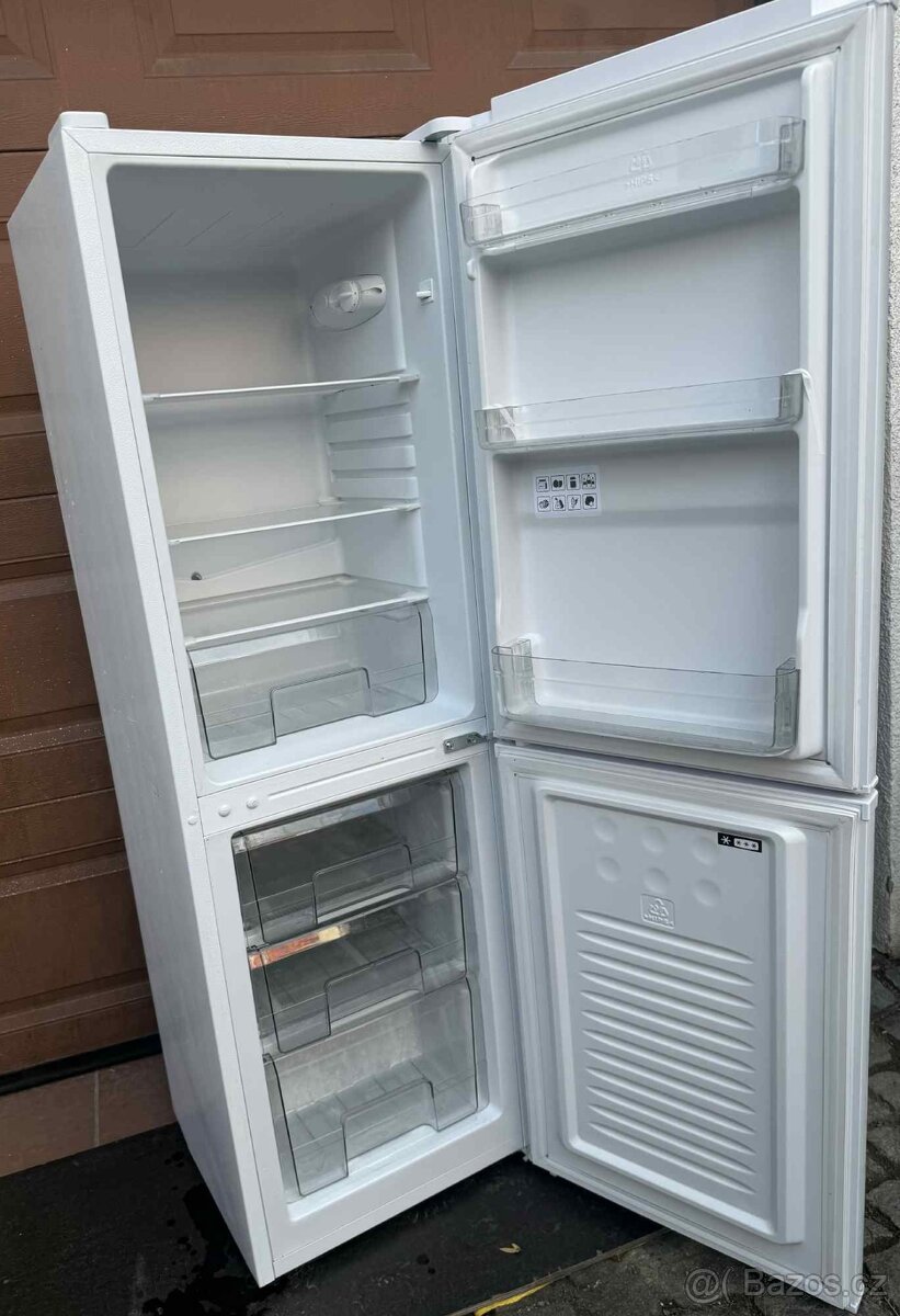 Lednice s mrazákem Goddess RCD0150GW8AF - 4