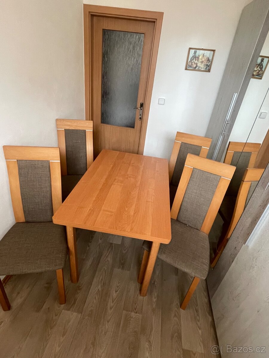 Jídelní stůl a židle (rezervace) - 4