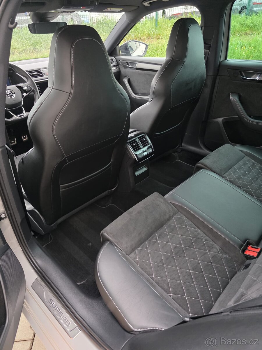 Škoda Superb Combi Sportline 2.0 TDi 147kW - 4