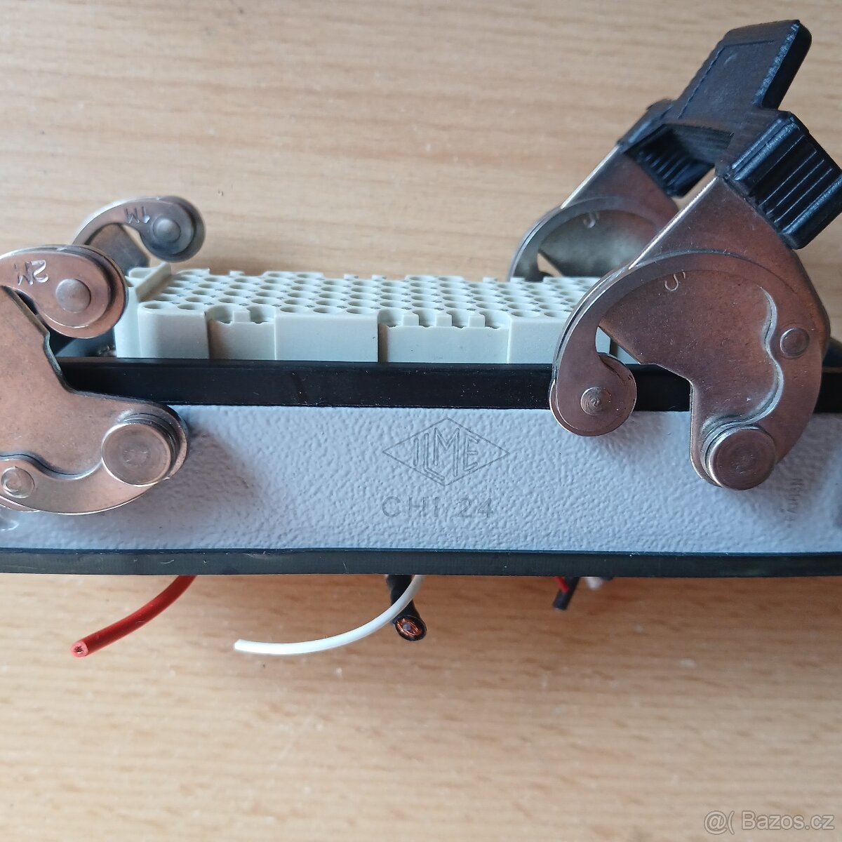 konektory Harting a ILME – 8 ks - 4