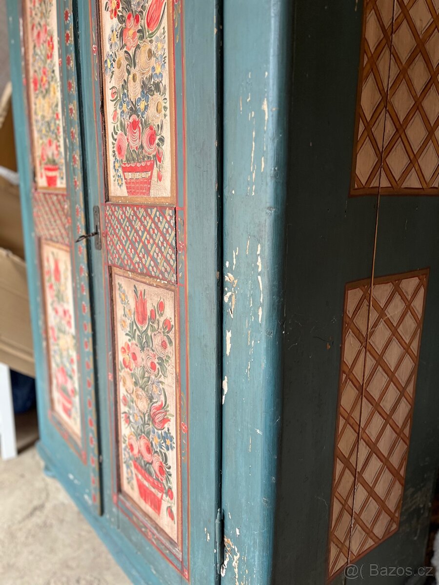 Skříň stará malovaná - 4