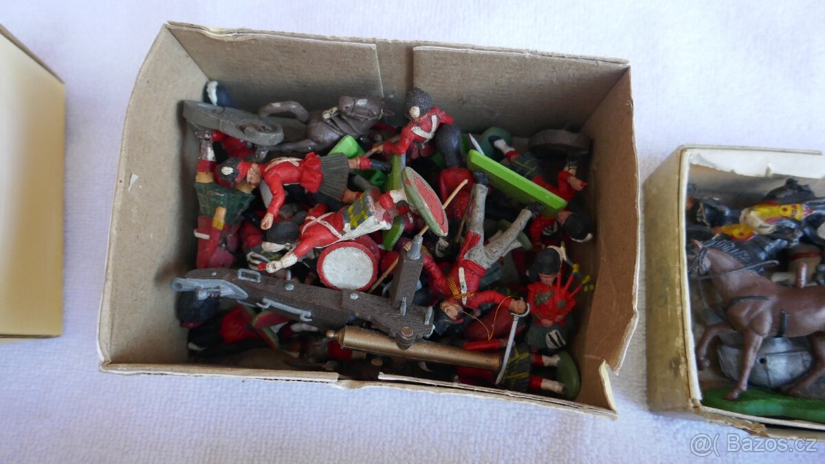 FIGURKY VOJÁČCI POZŮSTALOST ANGLIE - 4