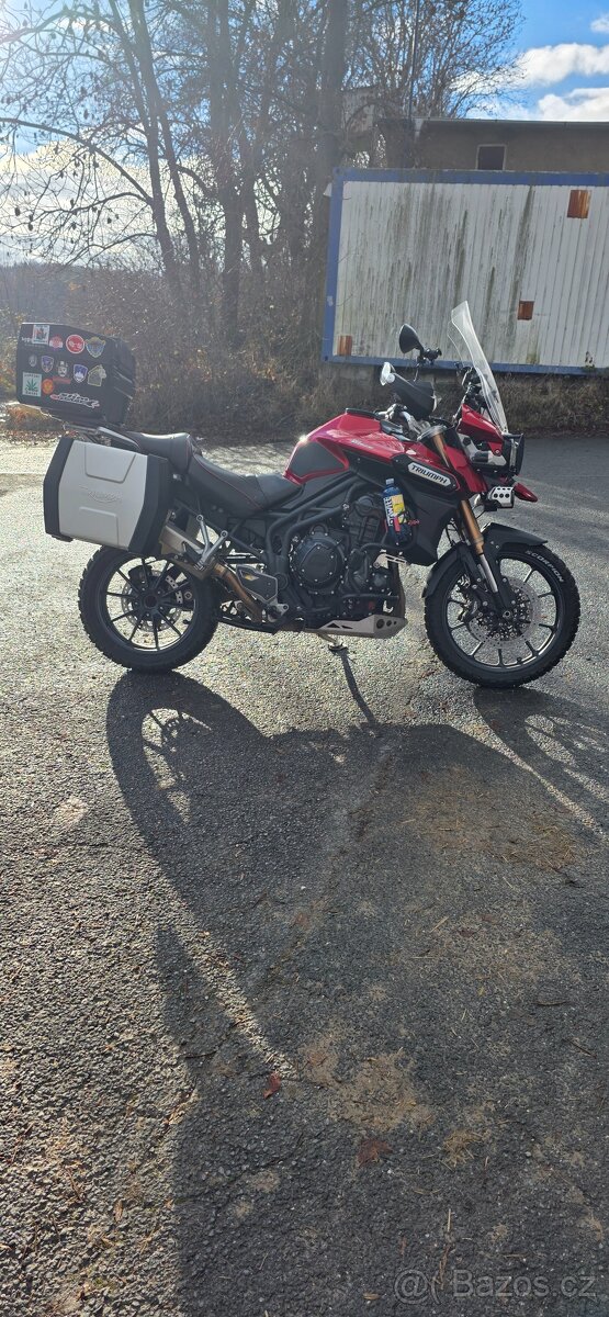 TRIUMPH 1200 EXPLORER - 4