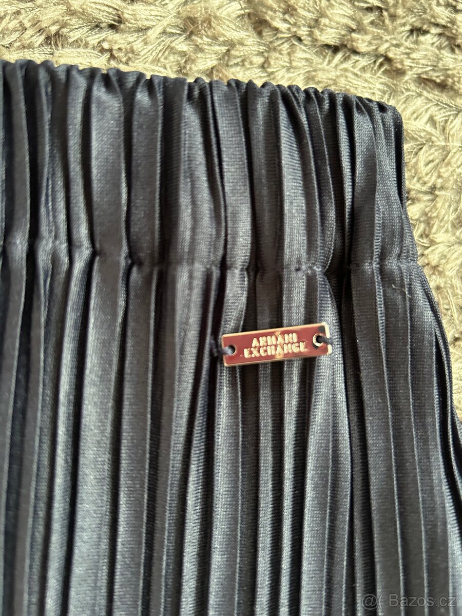 Armani kalhoty, nové Velikost M. - 4