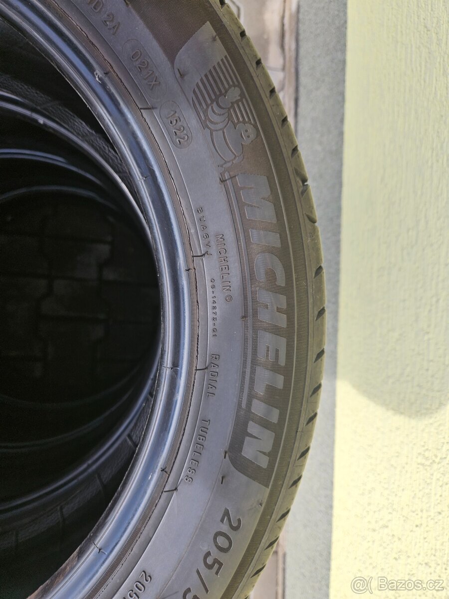 205 55 17 Michelin let.pneu 6-6,5mm DOT2022 - 4