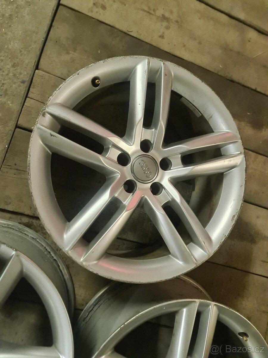 AUDI A8 4H original disky R19 - 4