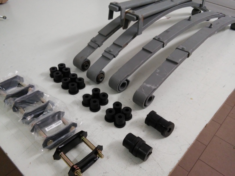 Houpačky Suzuki Samurai. - 4