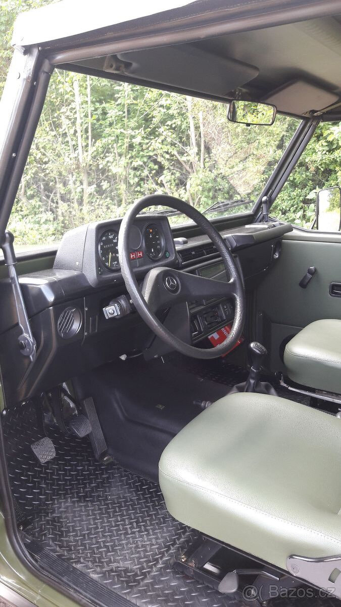Mercedes G 250 Wolf - 4