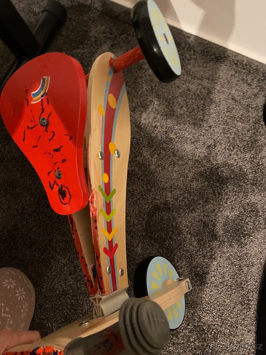 Odrazedla pro deti od jednoho roku - 4