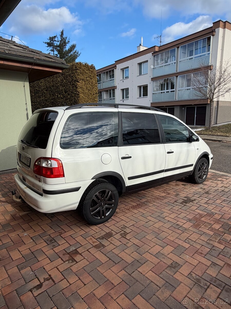 Ford Galaxy 1.9TDI 96kw , 7 míst - 4