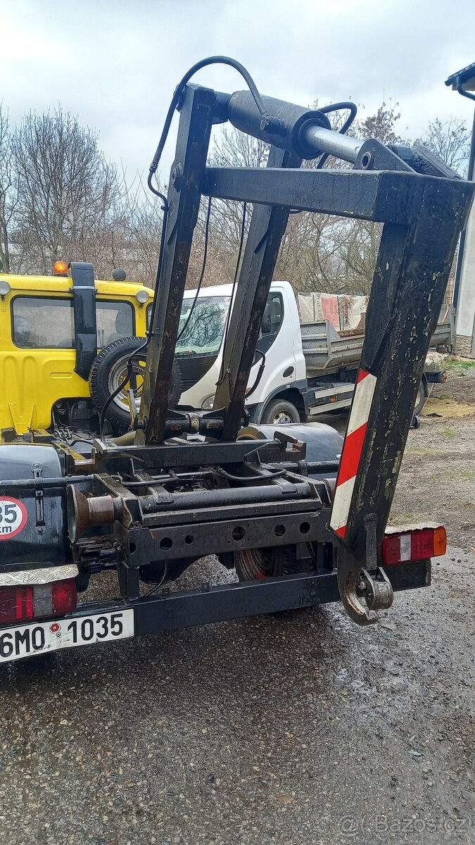 Avia hakovy nosič kontejneru - 4