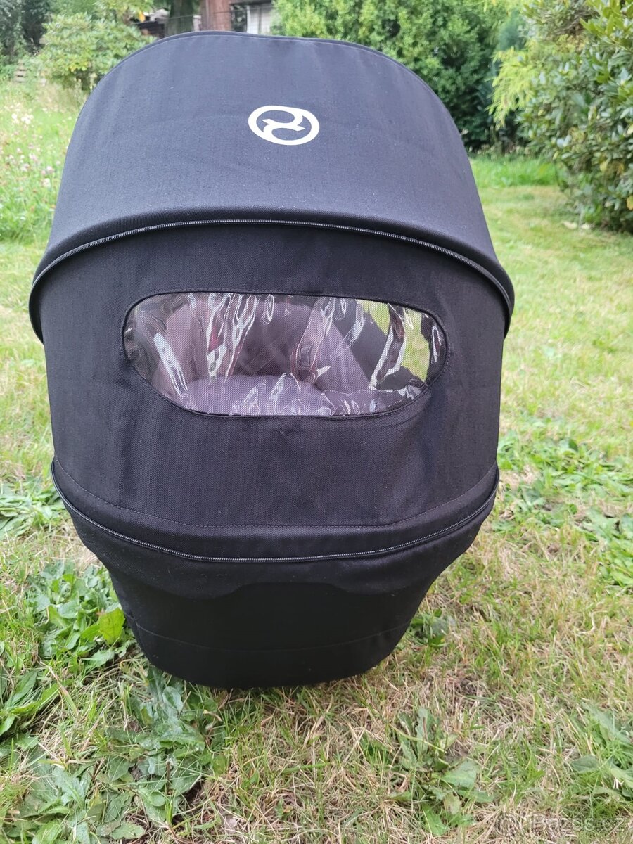 Úžasná černá korba na Cybex priam TOP - 4