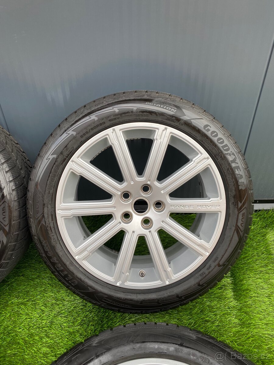 Range Rover Vogue kola