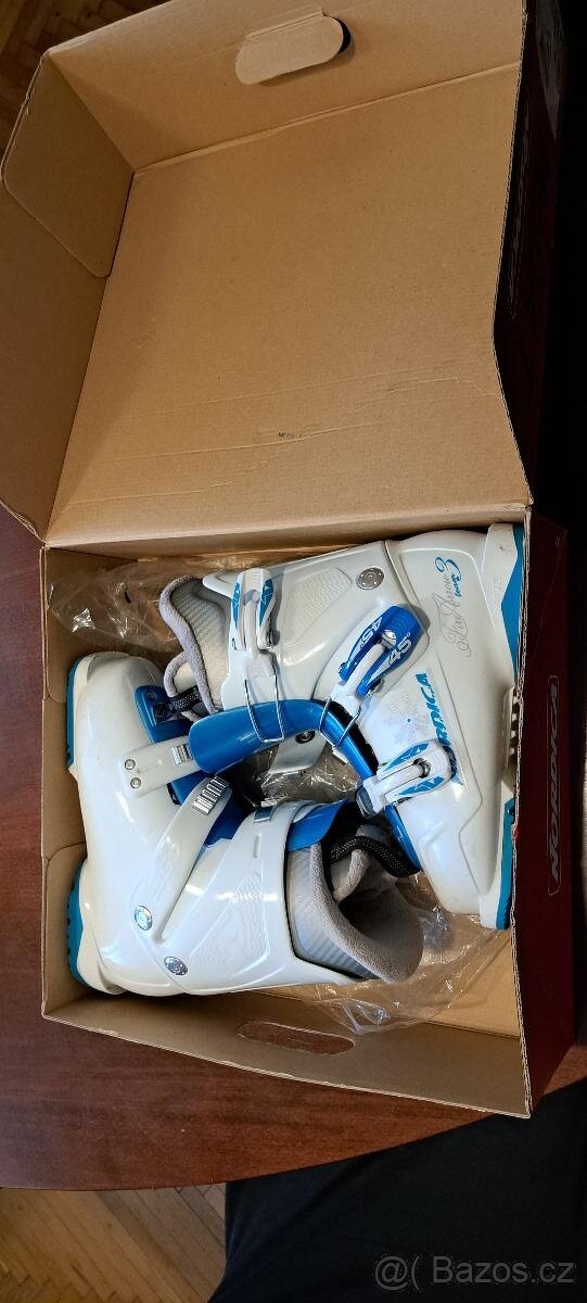 Prodám lyžařské boty Nordica vel. 235 ( EU 37 ) - 4