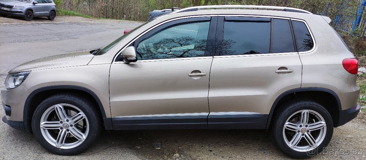 VW Tiguan 2.0 TDI 125kW 4Motion XENON ALCANTARA NAVI TAŽNÉ - 4