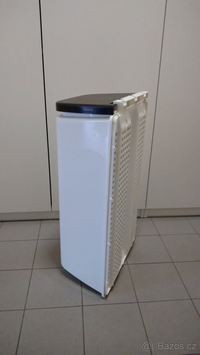 Koš na prádlo - velký, plastový s víkem - 4